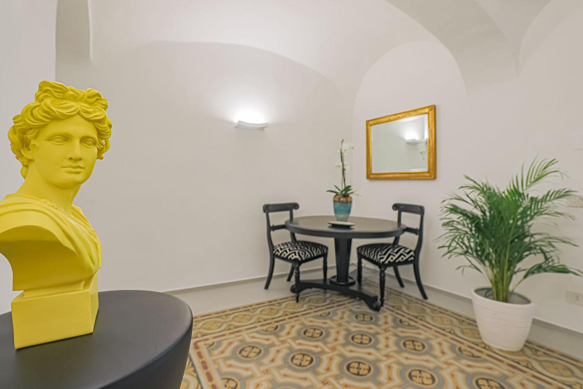 Desiderio Guest House Салерно Экстерьер фото
